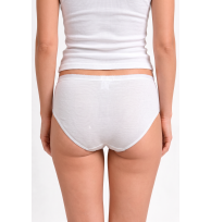 Slip Samantha Hinteransicht am Model